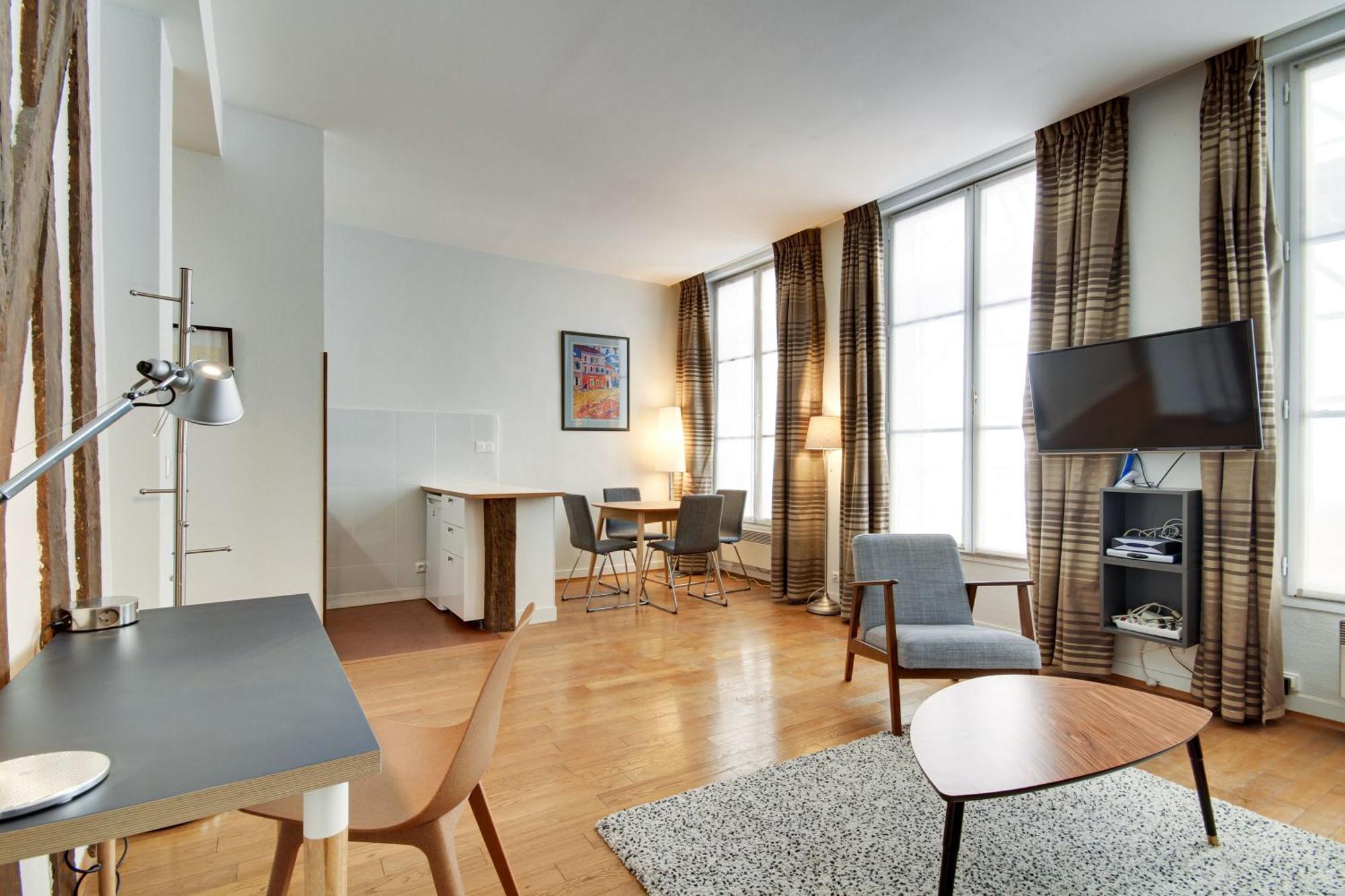 Apartments For Work In City Center Paris Exterior photo